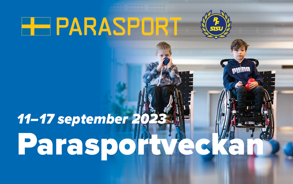 Rubrik Parasportveckan 2023. 2 unga personer sitter i varsin rullstol och spelar boccia